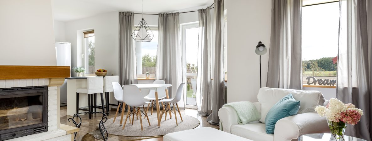 Segurança em condomínios durante a temporada de viagens